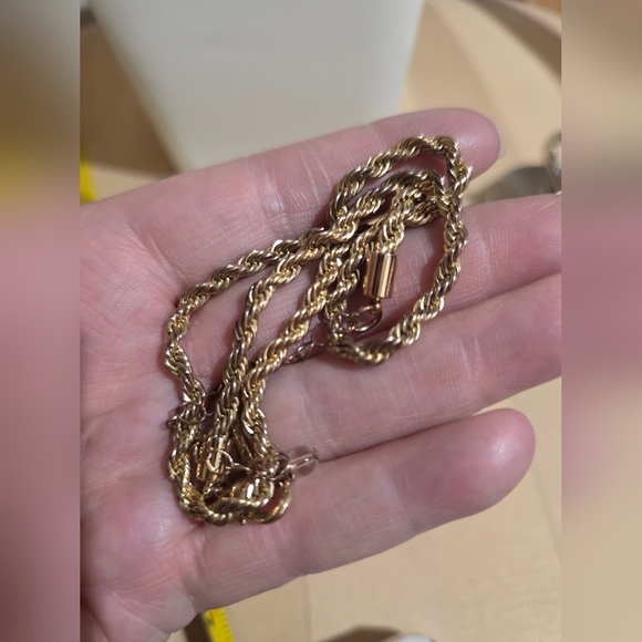 GOLD ROPE CHAIN NECKLACE 16 INCH - Picture 2 of 5
